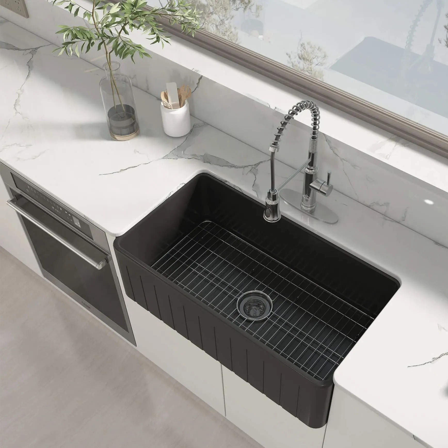 Are Fireclay Kitchen Sinks Durable? Pros, Cons &amp; Real-Life Performance