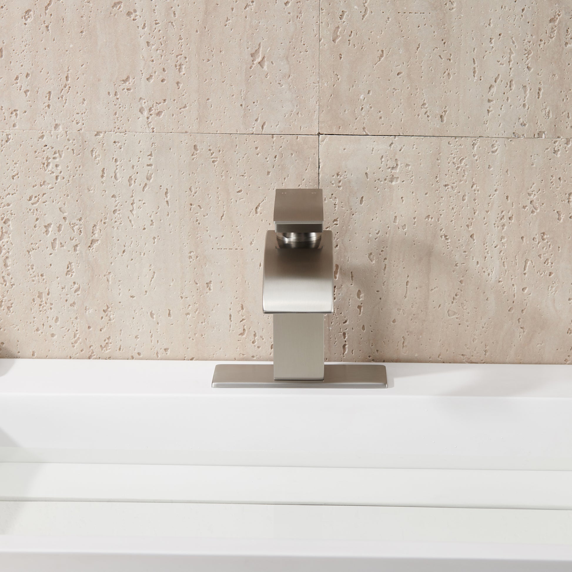 Single Handle Bathroom Sink Faucet Waterfall Spout Bathroom Sink Faucet