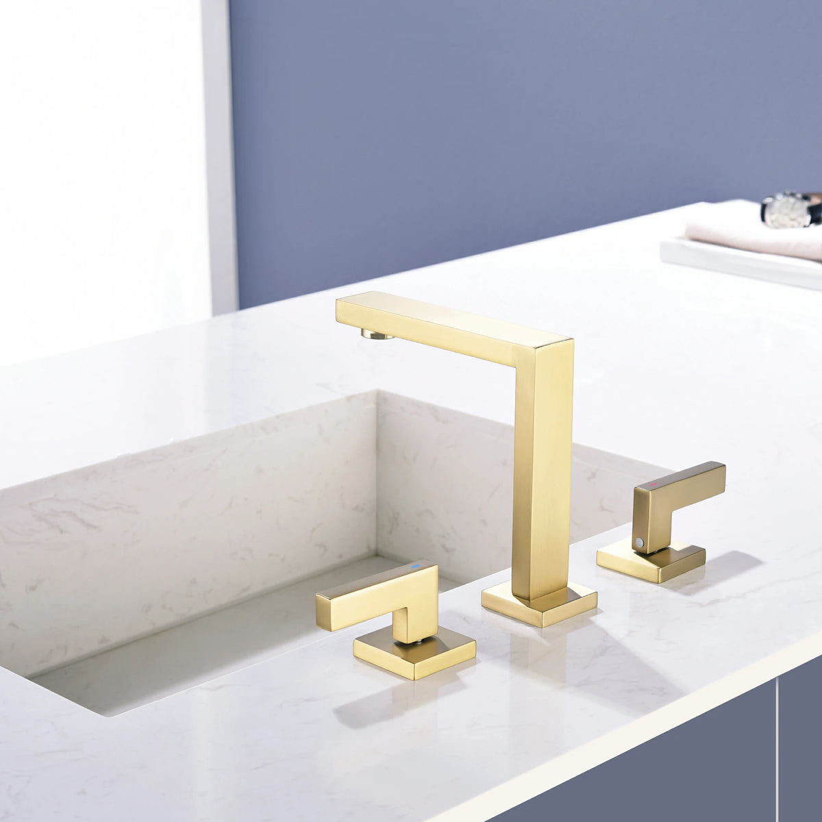 8 in. Widespread 2-Handle Bathroom Faucet with Aerated Spout in Brushed Gold/Brushed Nickel/Matte Black
