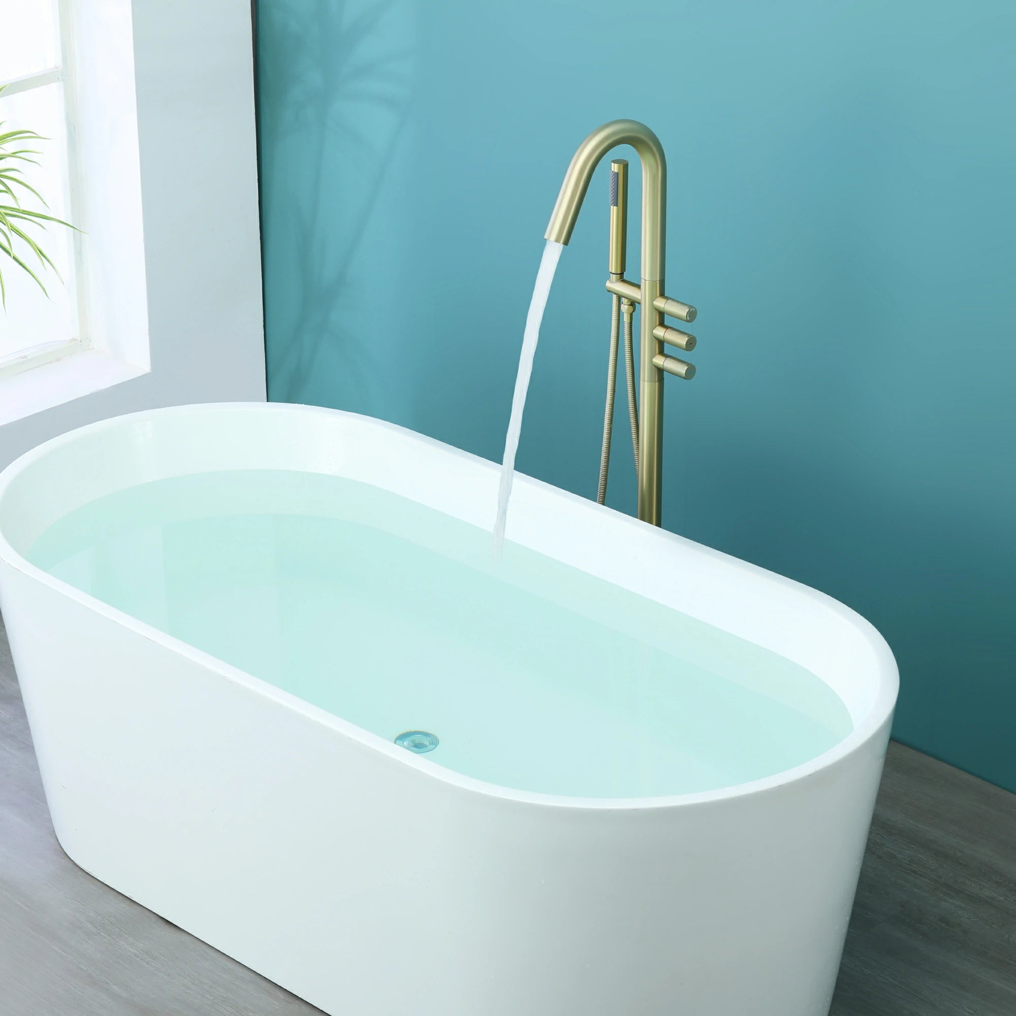 3-Handle Aerated Spout Freestanding Bathtub Faucet with Hand Shower in Brushed Gold