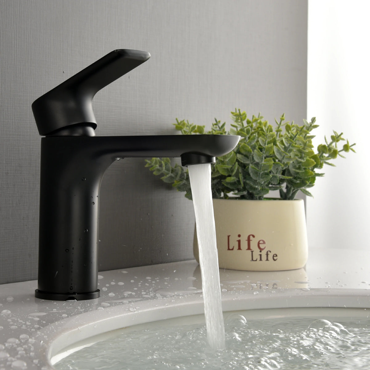 Single-Handle Bathroom Sink Faucet in Brushed Gold/Matte Black with Water Supply Lines
