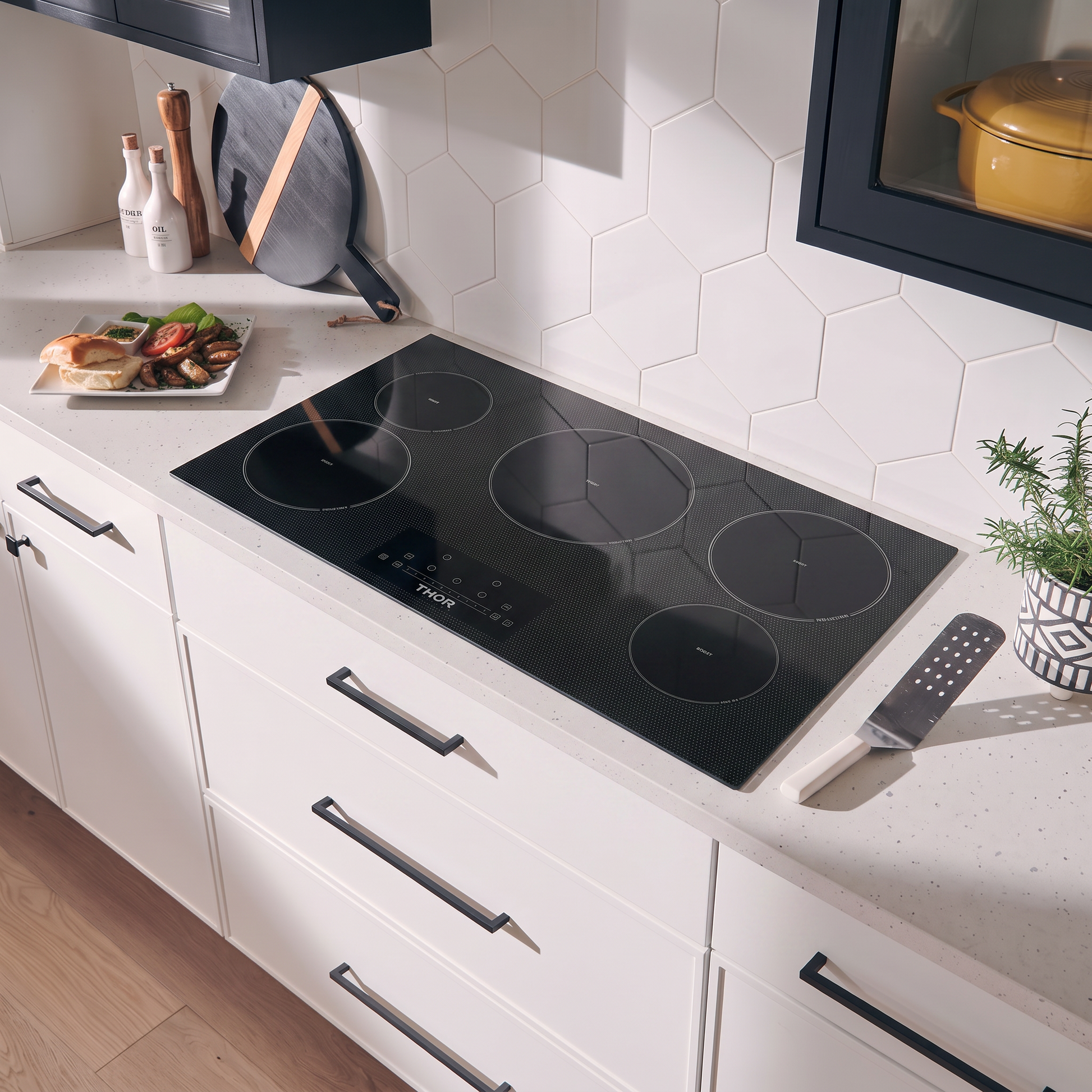 30/36-Inch 4/5-Element Induction Cooktop in Black with Touch Controls