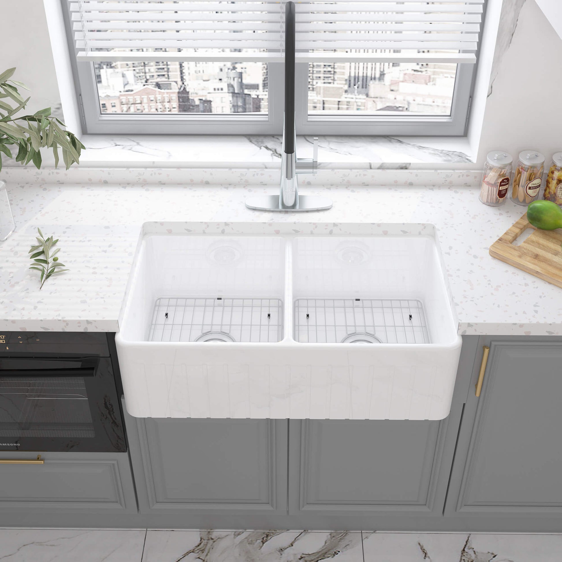 33 in. Double Bowl Fireclay Farmhouse Apron Kitchen Sink with Striped Design Reversible Installation, with Grid and Drainer, cUPC Certified, in Black/Gray/White