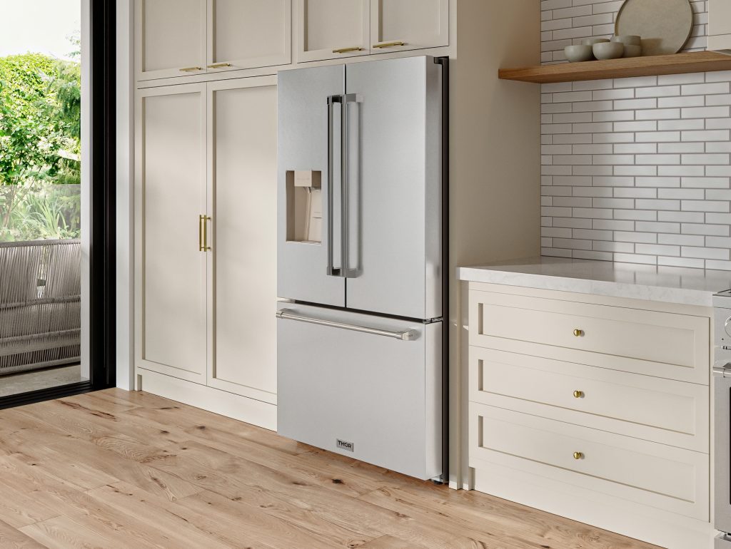 36 Inch Professional French Door Refrigerator with Ice and Water Dispenser