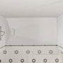 European-Style SMC Shower Base with Sleek Marble Texture in Black & White