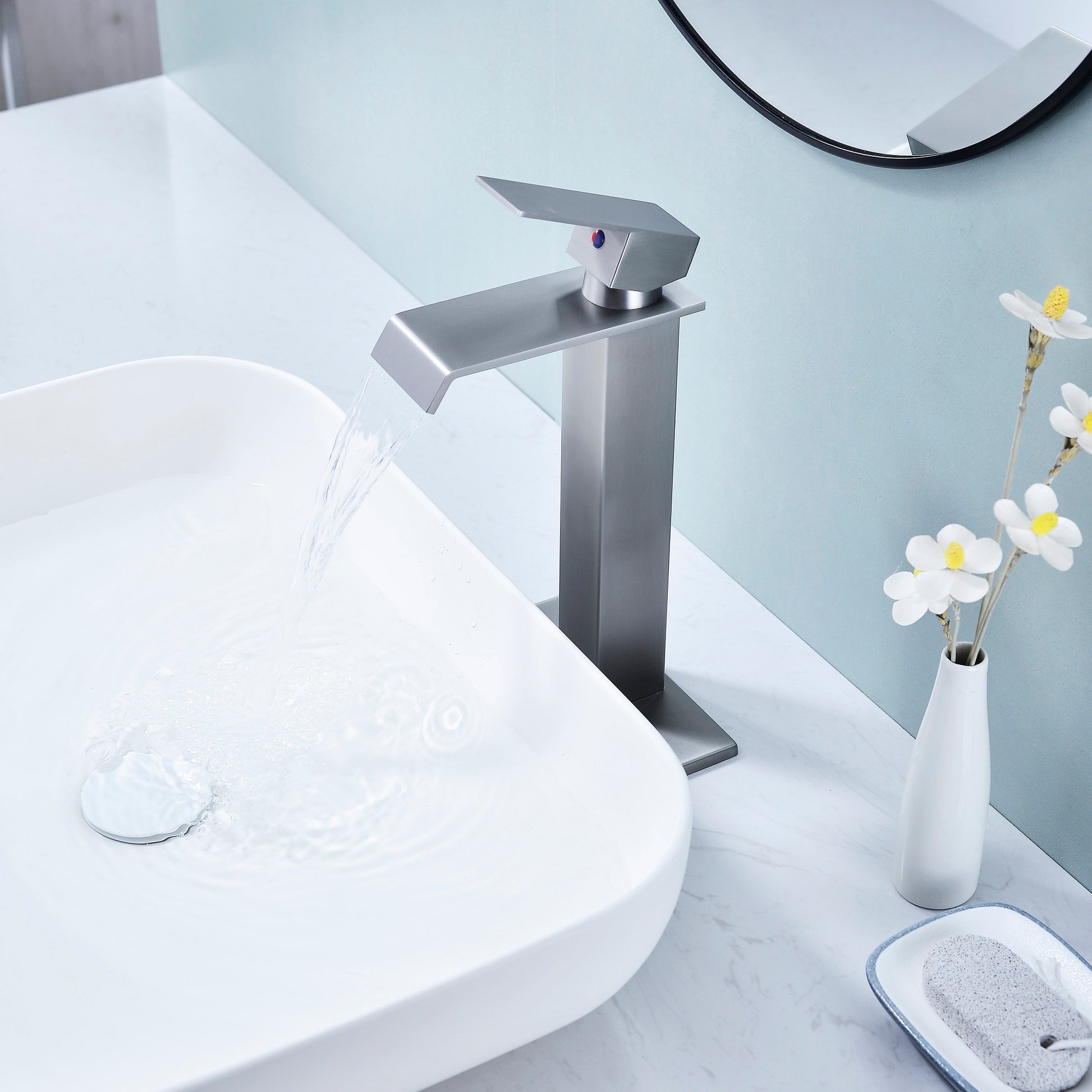 Waterfall Spout Bathroom Faucet,Single Handle Bathroom Vanity Sink Faucet-CASAINC