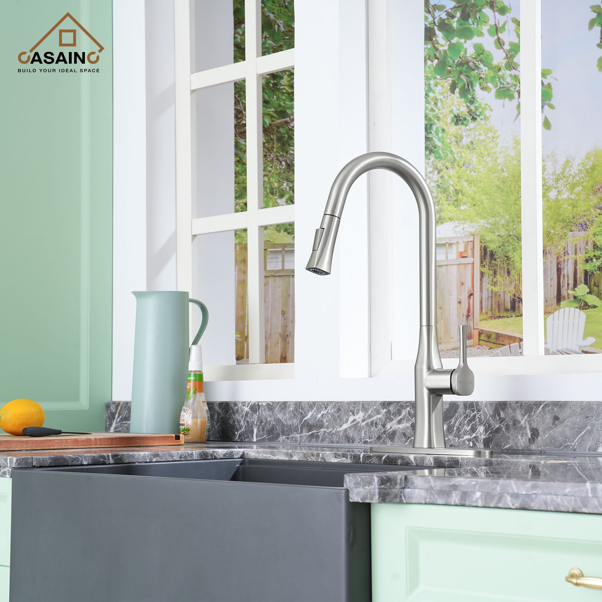 CASAINC Single-Handle Kitchen Faucet with  Pull-Down Sprayer