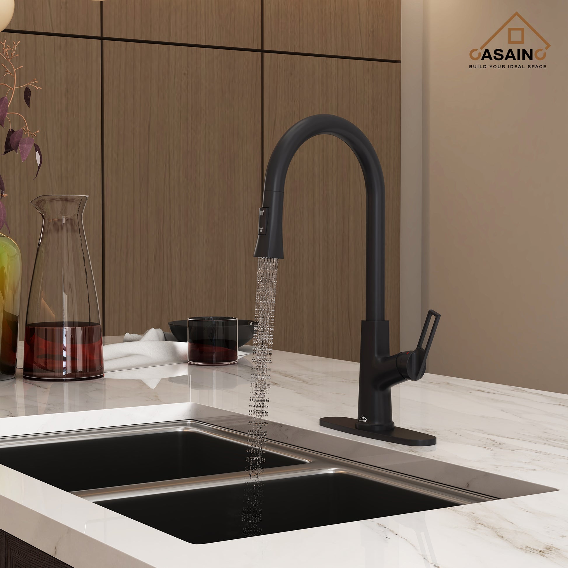 Single-Handle Pull-Out Sprayer Kitchen Faucet Deckplate Included in Brushed Nickel/Matte Black/Matte White/Brushed Gold
