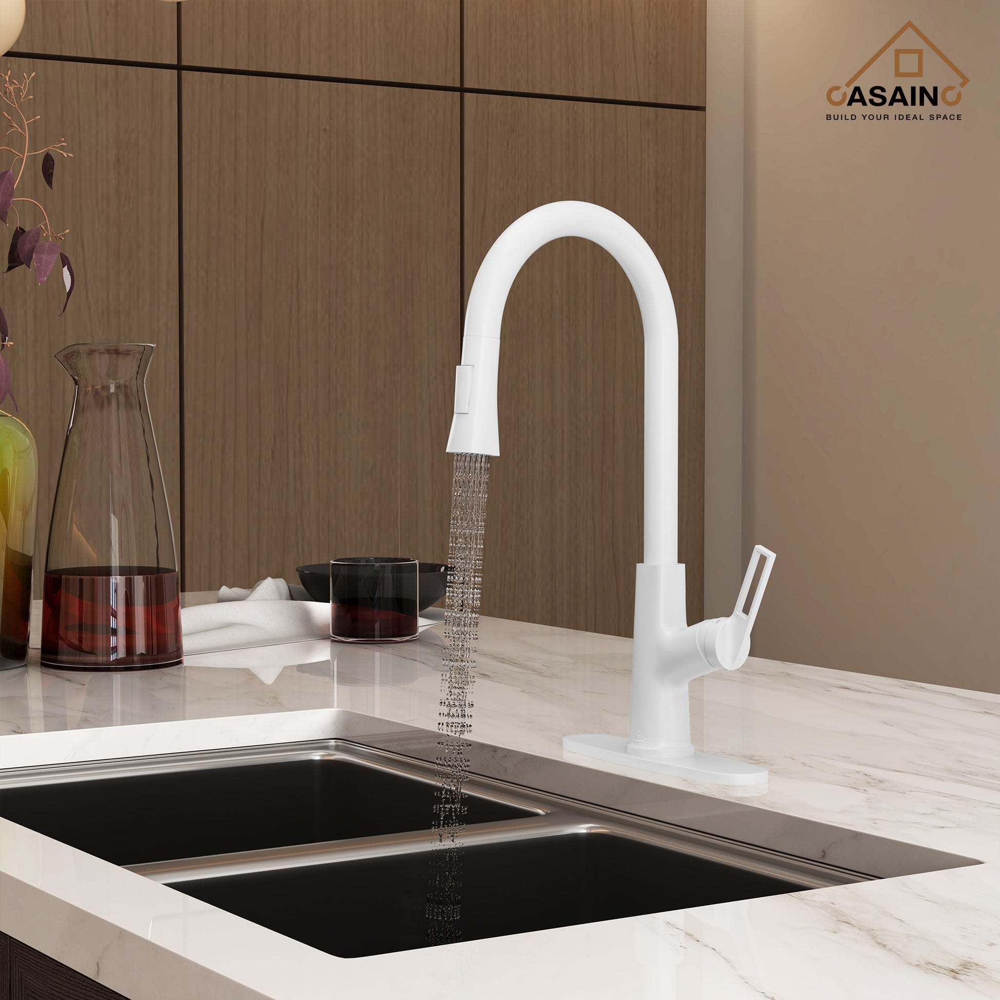 Single-Handle Pull-Out Sprayer Kitchen Faucet Deckplate Included in Brushed Nickel/Matte Black/Matte White/Brushed Gold