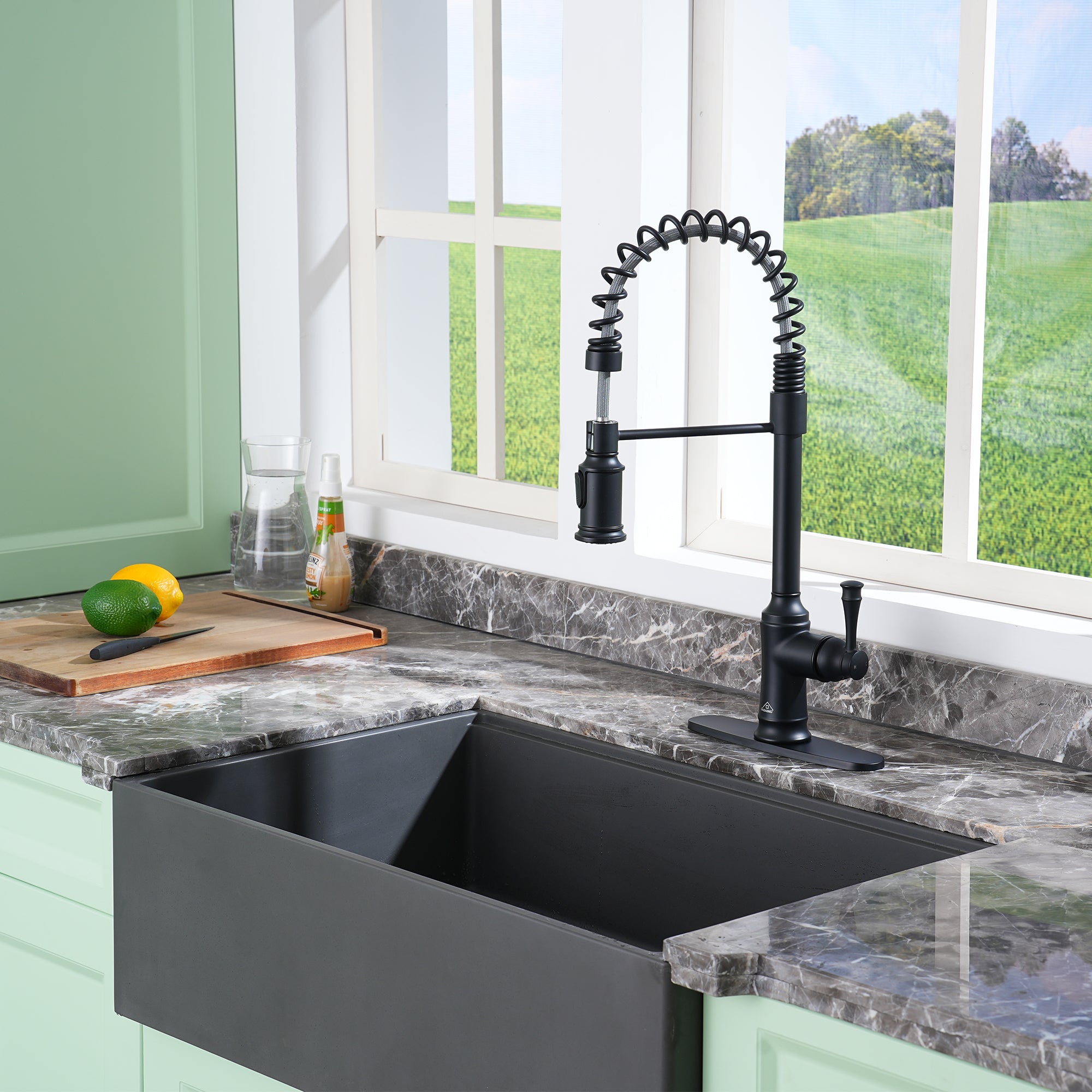 CASAINC CASAINC Single-Handle Spring Pull-Out Kitchen Faucet in Brushed Nickel/Matte Black/Matte White/Brushed Gold