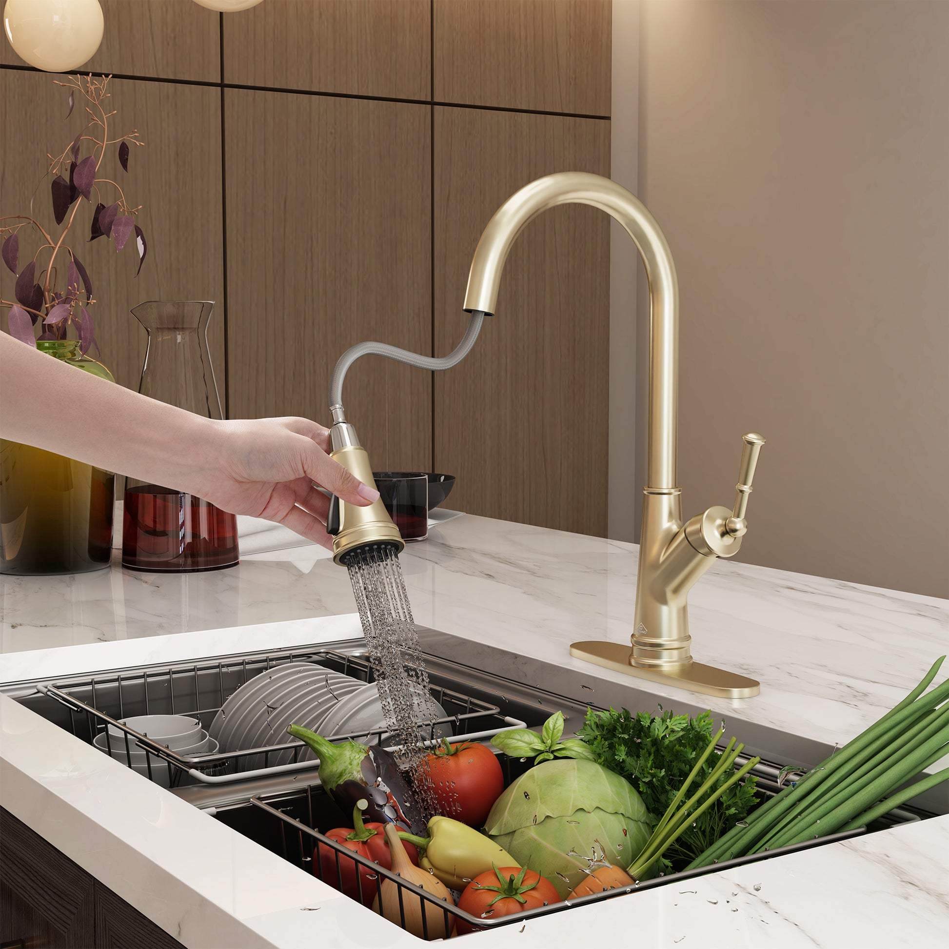 CASAINC Single-Handle Kitchen Faucet with Pull-Out Sprayer in Brushed Nickel/Matte Black/Matte White/Brushed Gold