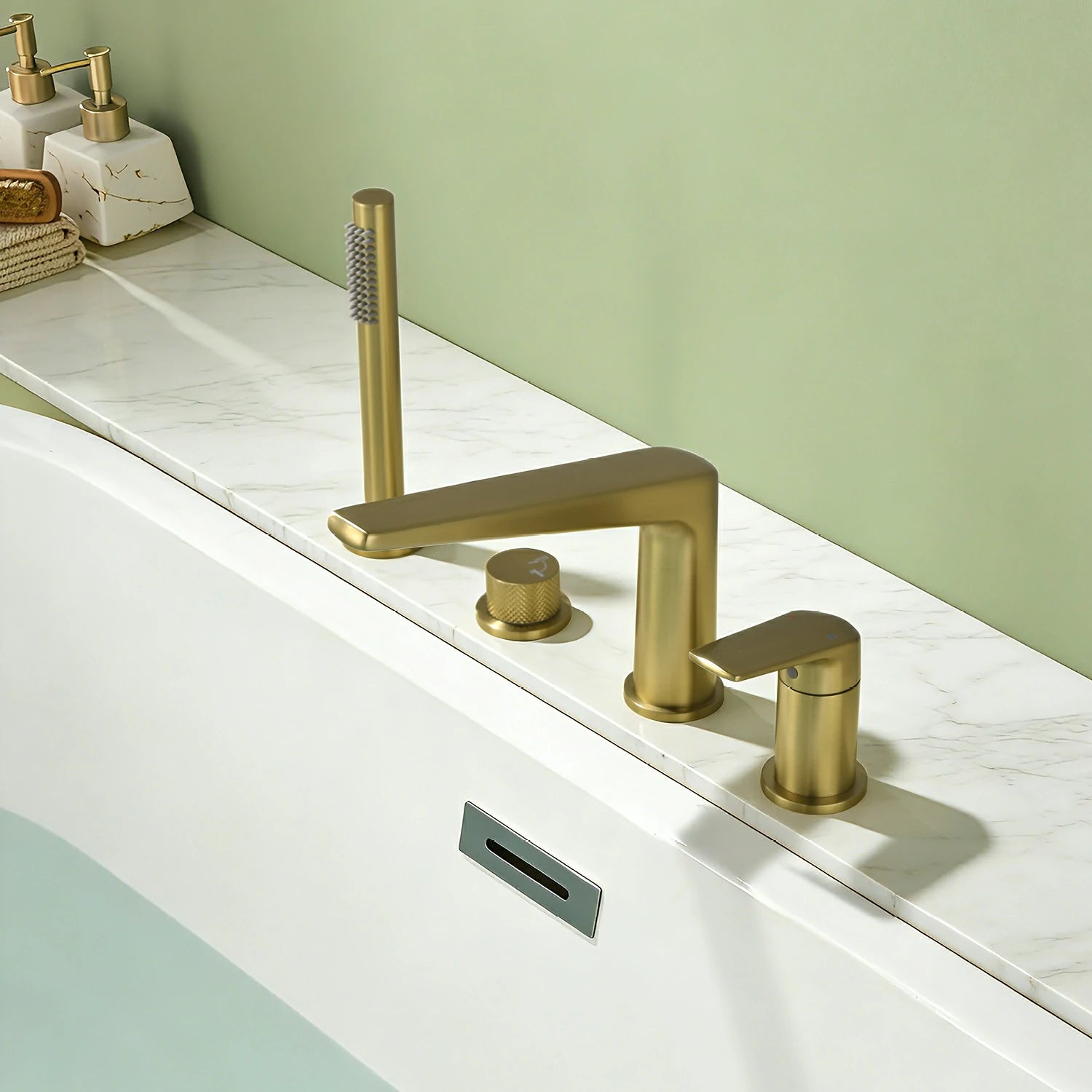 4-Hole Aerated Deck-Mounted Bathtub Faucet with Hand Shower in Brushed Gold/Matte Black