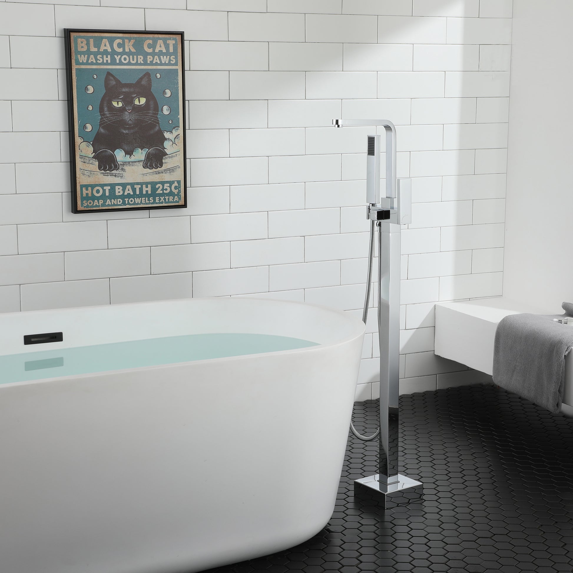 Free Standing Tub Filler  Bathtub Faucet with Hand Held Shower