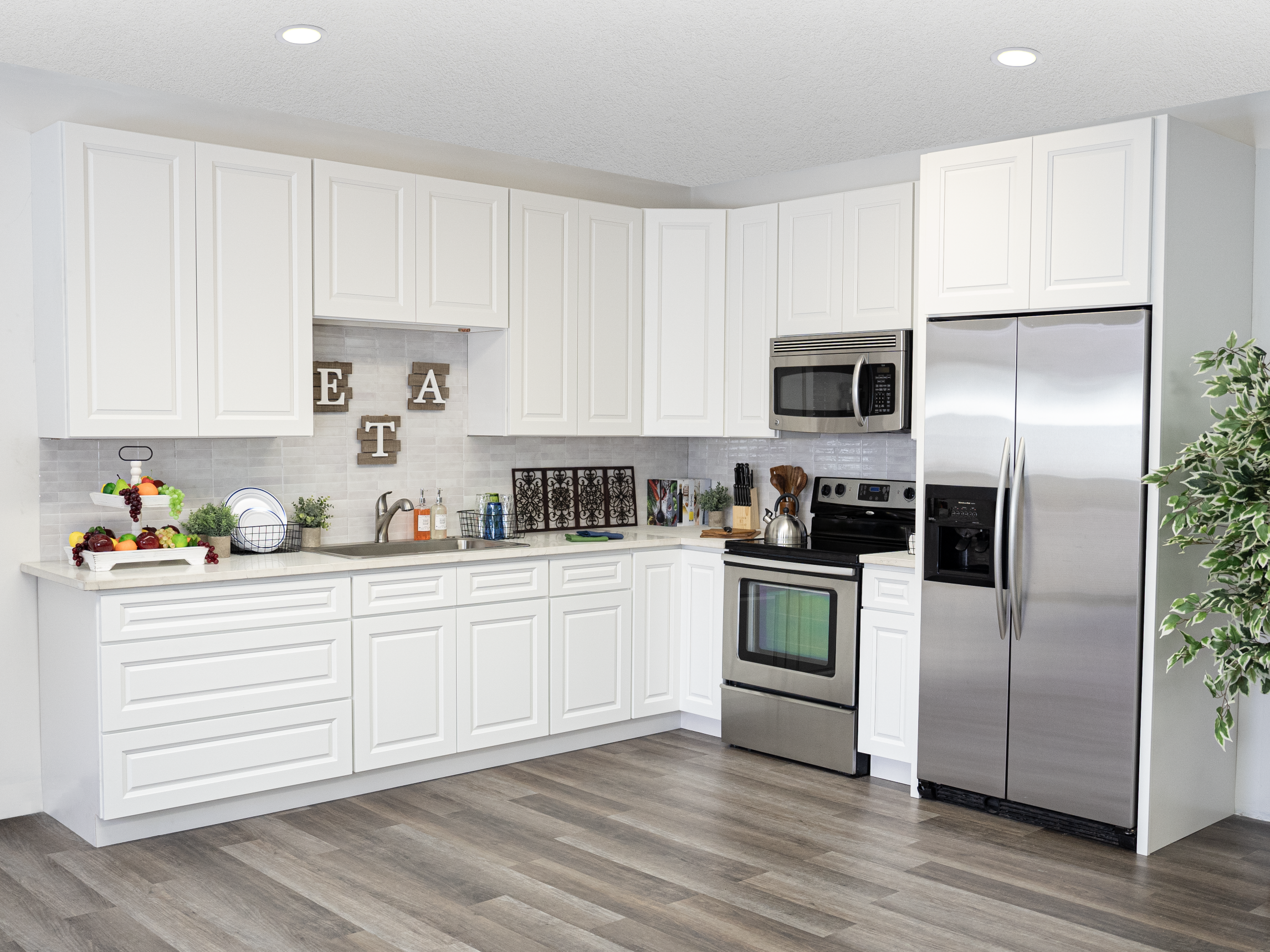 Glacier White Cabinets