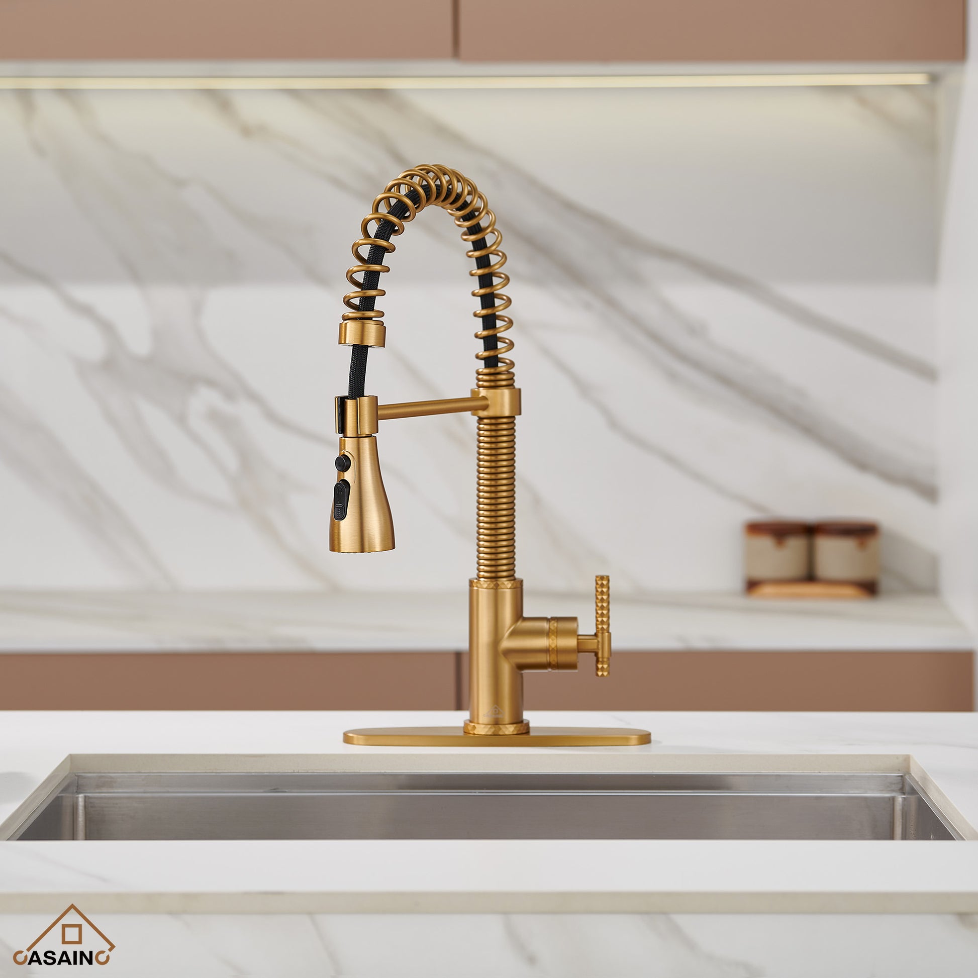  Pull-Down Sprayer Kitchen Faucet with 360° Swivel, Three Functions for Effortless Cooking and Cleaning