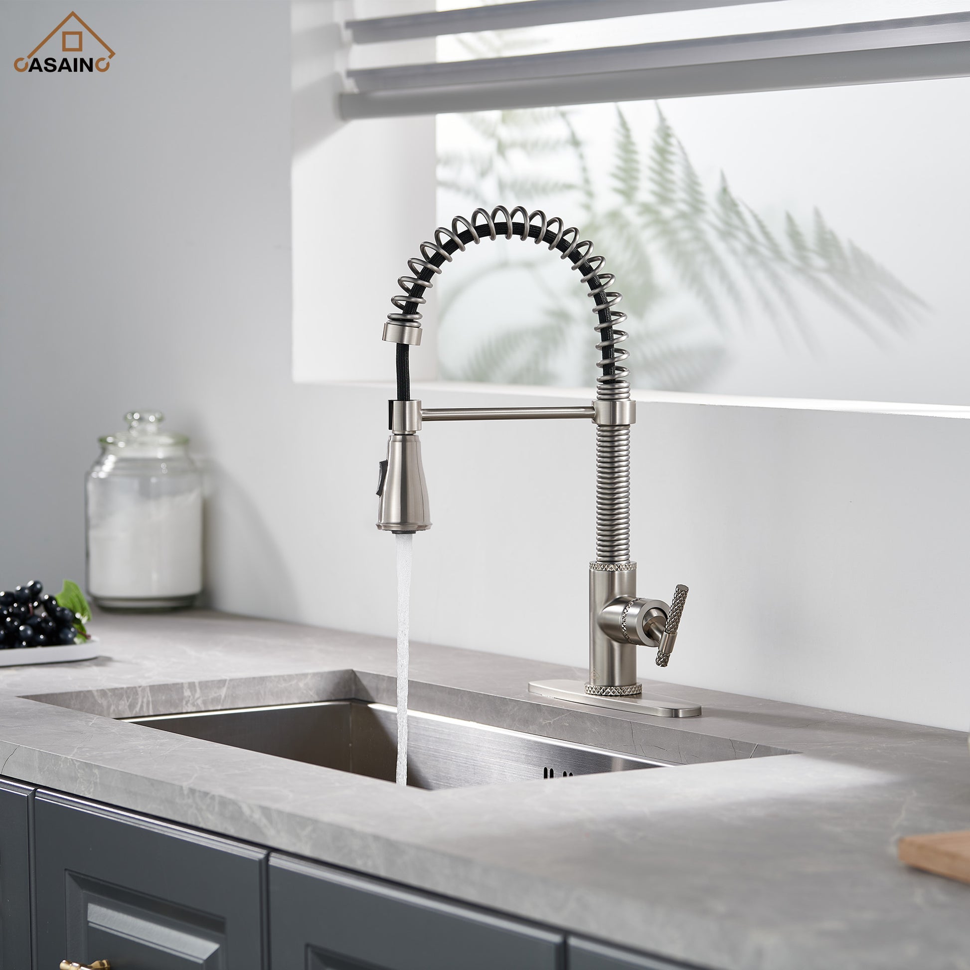Pull-Down Sprayer Single Handle Kitchen Faucet 360° Swivel, Three Functions for Effortless Cooking and Cleaning